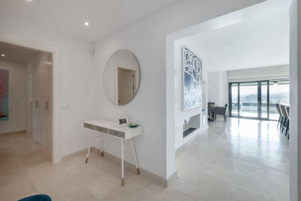 4 soveværelse Lejlighed til salg i Los Flamingos med swimmingpool garage - € 1.370.000 (Ref: 9755224)