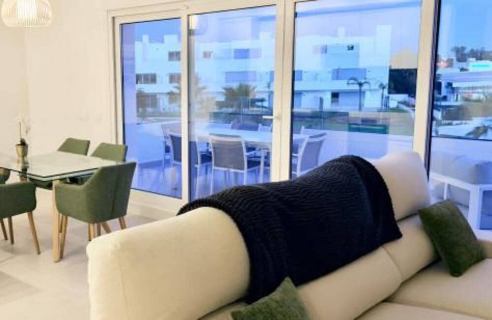 3 soverom Leilighet til leie i Bel-Air med svømmebasseng garasje - € 3 400 (Ref: 9755225)