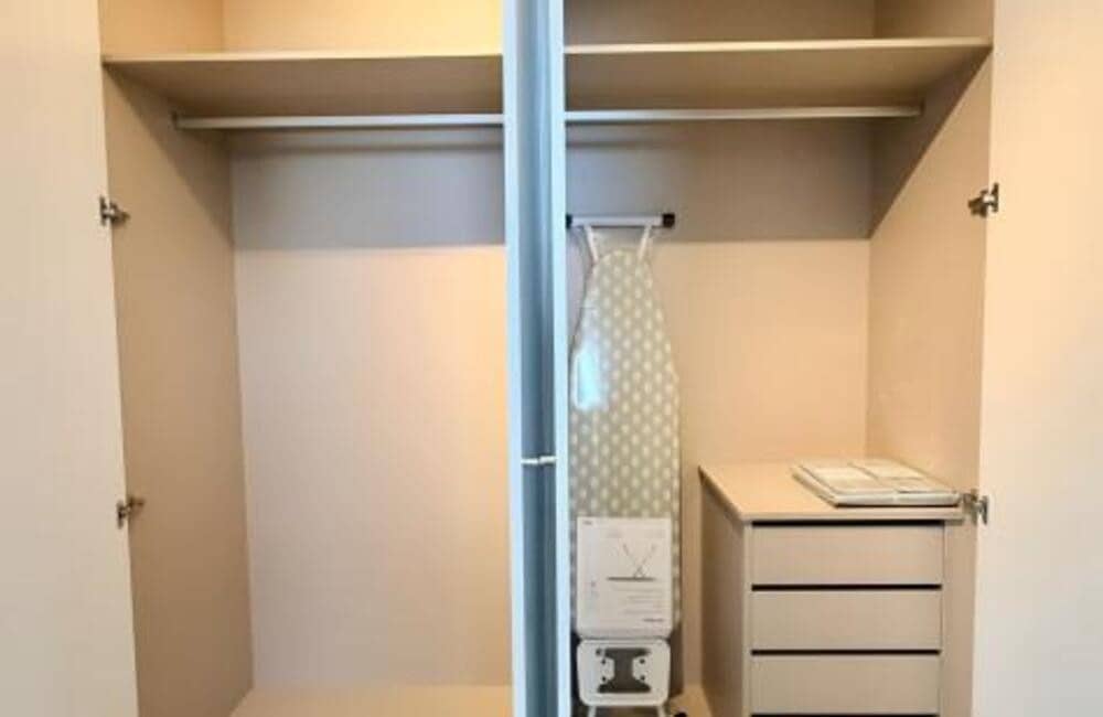 3 soverom Leilighet til leie i Bel-Air med svømmebasseng garasje - € 3 400 (Ref: 9755225)