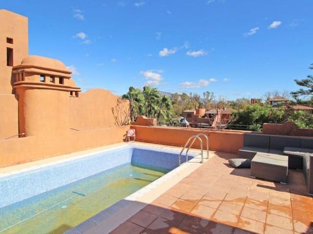 4 slaapkamer Penthouse te koop in Atalaya-Isdabe, Estepona met zwembad garage - € 1.690.000 (Ref: 9755226)
