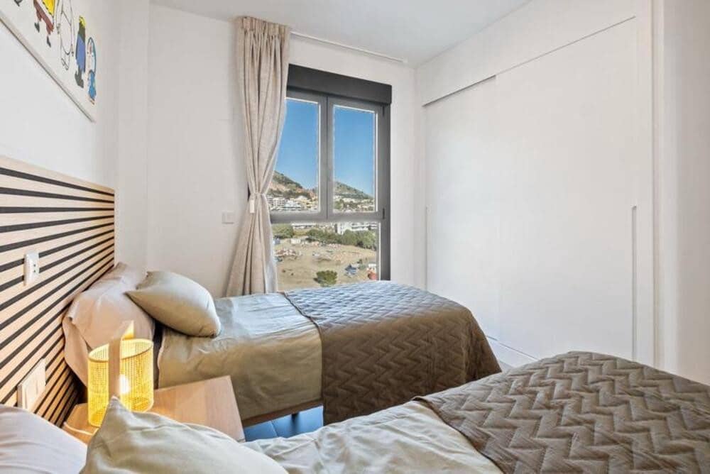 3 slaapkamer Penthouse te koop in Fuengirola met zwembad garage - € 608.000 (Ref: 9755227)