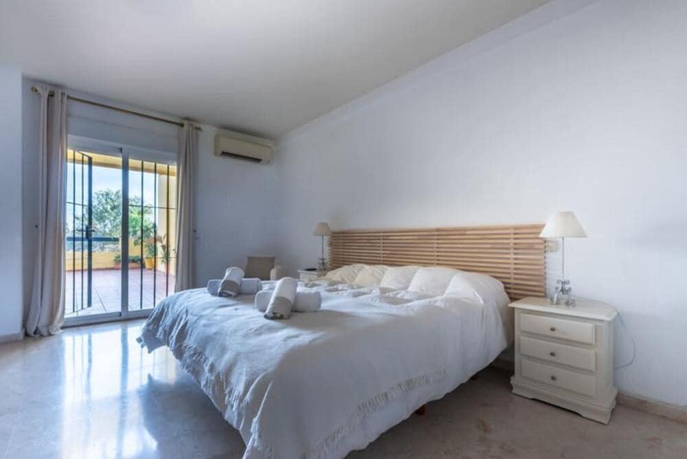 3 soverom Penthouse til salgs i Guadalmina med svømmebasseng garasje - € 499 000 (Ref: 9758372)
