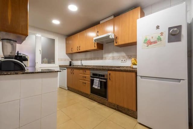 3 chambre Penthouse à vendre à Guadalmina Alta, Marbella avec piscine garage - 499 000 € (Ref: 9758372)