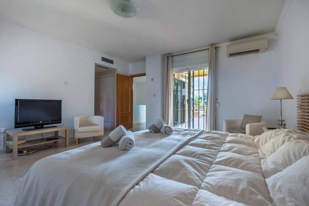 3 chambre Penthouse à vendre à Guadalmina avec piscine garage - 499 000 € (Ref: 9758372)