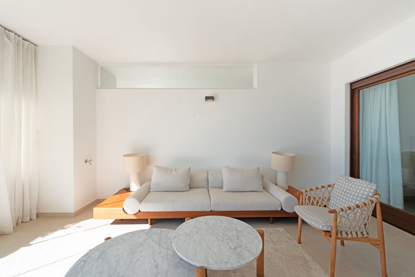 2 sypialnia Apartament na sprzedaż w Estepona z basenem garażem - 1 295 000 € (Ref: 9758373)