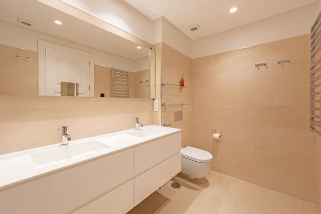 2 sypialnia Apartament na sprzedaż w Seghers, Estepona z basenem garażem - 1 295 000 € (Ref: 9758373)