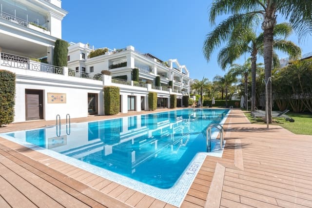 2 sypialnia Apartament na sprzedaż w Seghers, Estepona z basenem garażem - 1 295 000 € (Ref: 9758373)