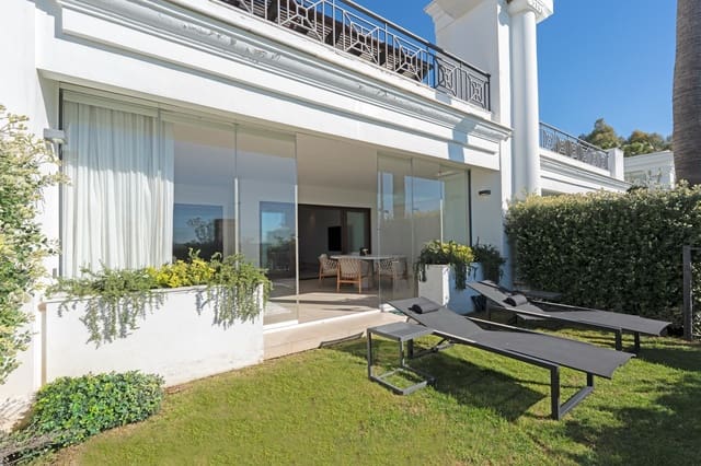 2 sypialnia Apartament na sprzedaż w Seghers, Estepona z basenem garażem - 1 295 000 € (Ref: 9758373)