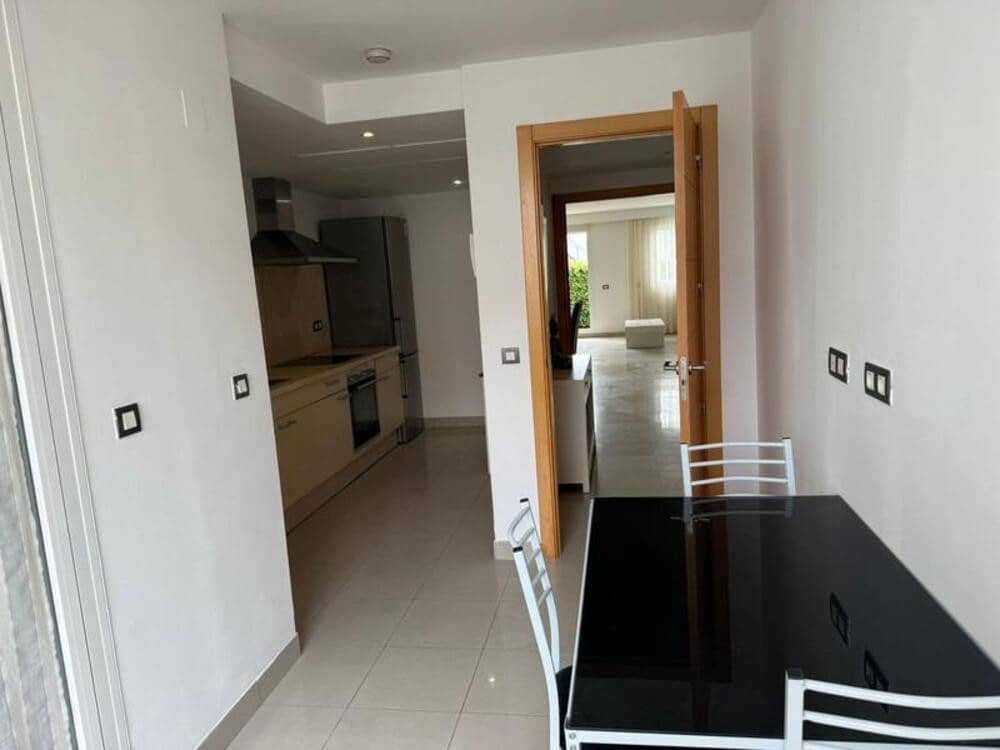 3 sypialnia Dom na sprzedaż w El Paraiso z basenem garażem - 559 000 € (Ref: 9758374)