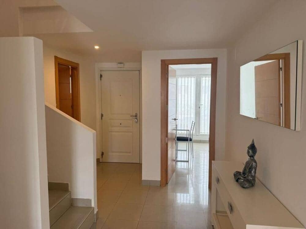 3 sypialnia Dom na sprzedaż w El Paraiso z basenem garażem - 559 000 € (Ref: 9758374)