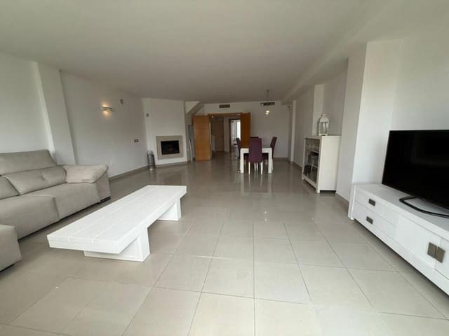 3 soveværelse Byhus til salg i El Paraiso, Estepona med swimmingpool garage - € 559.000 (Ref: 9758374)