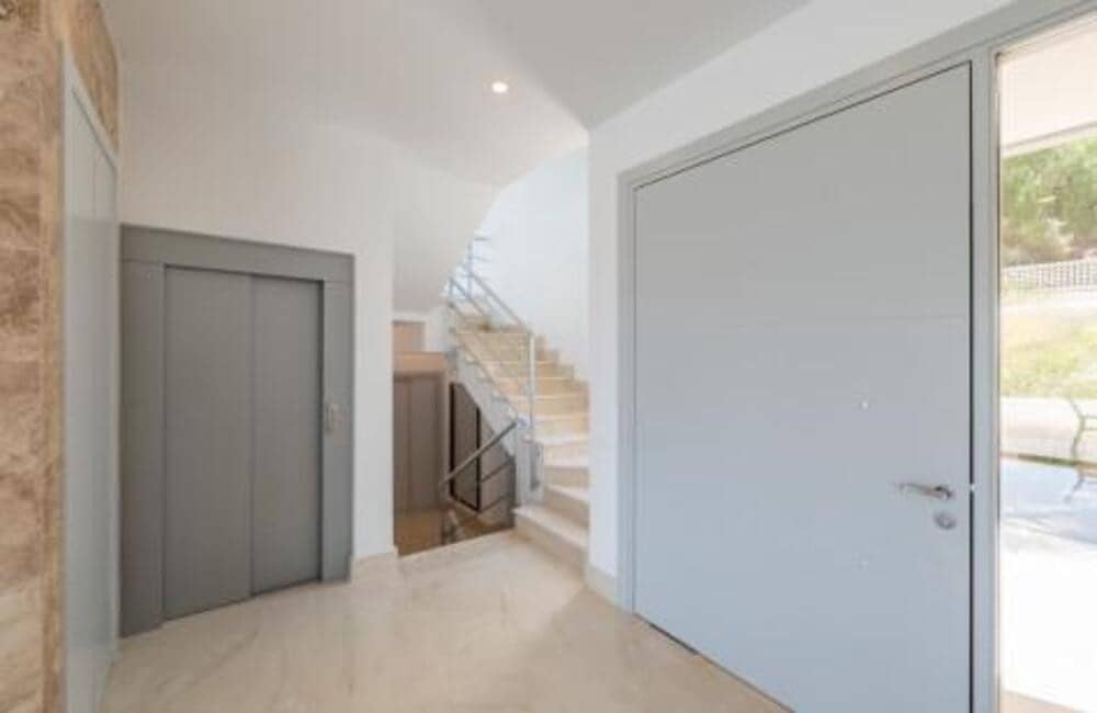 Chalet de 6 habitaciones en Los Arqueros en venta con piscina garaje - 2.990.000 € (Ref: 9761641)