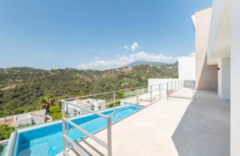 Chalet de 6 habitaciones en Los Arqueros en venta con piscina garaje - 2.990.000 € (Ref: 9761641)