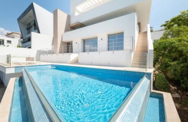 Chalet de 6 habitaciones en Los Arqueros, Benahavís en venta con piscina garaje - 2.990.000 € (Ref: 9761641)