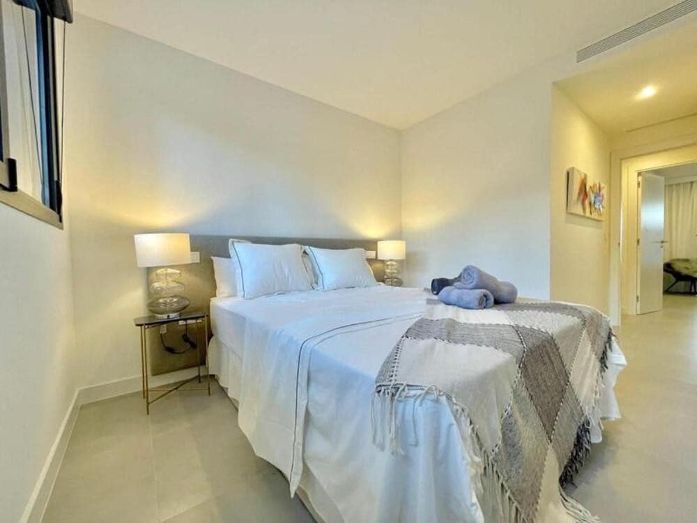 3 makuuhuone Huoneisto vuokrattavana paikassa New Golden Mile mukana uima-altaan 
autotalli - 3 000 € (Ref: 9770234)