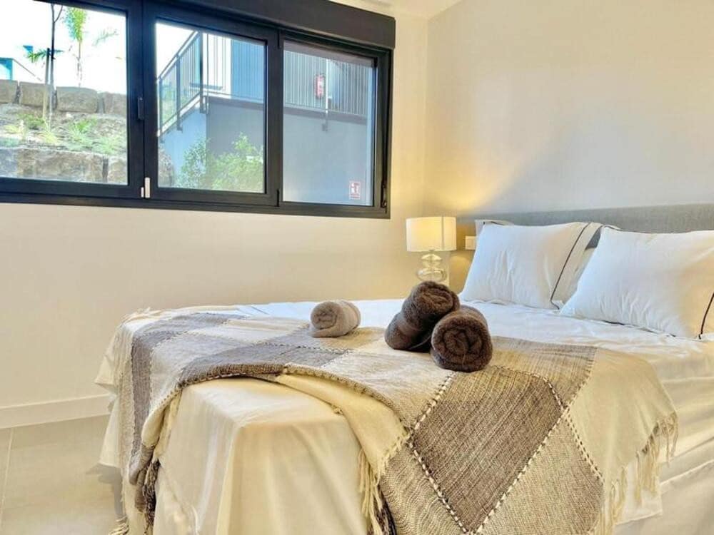 3 makuuhuone Huoneisto vuokrattavana paikassa New Golden Mile mukana uima-altaan 
autotalli - 3 000 € (Ref: 9770234)