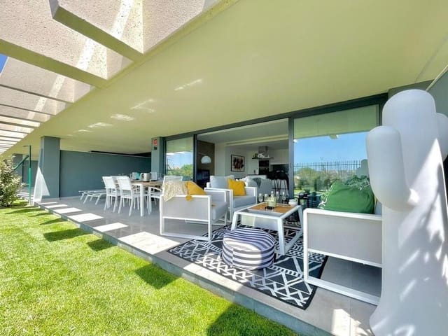 3 soverom Leilighet til leie i La Concha - Resina Golf, Estepona med svømmebasseng garasje - € 3 000 (Ref: 9770234)