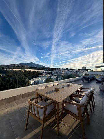 3 soverom Penthouse til leie i Rodeo Alto - Guadaiza - La Campana, Marbella med svømmebasseng garasje - € 6 000 (Ref: 9770235)