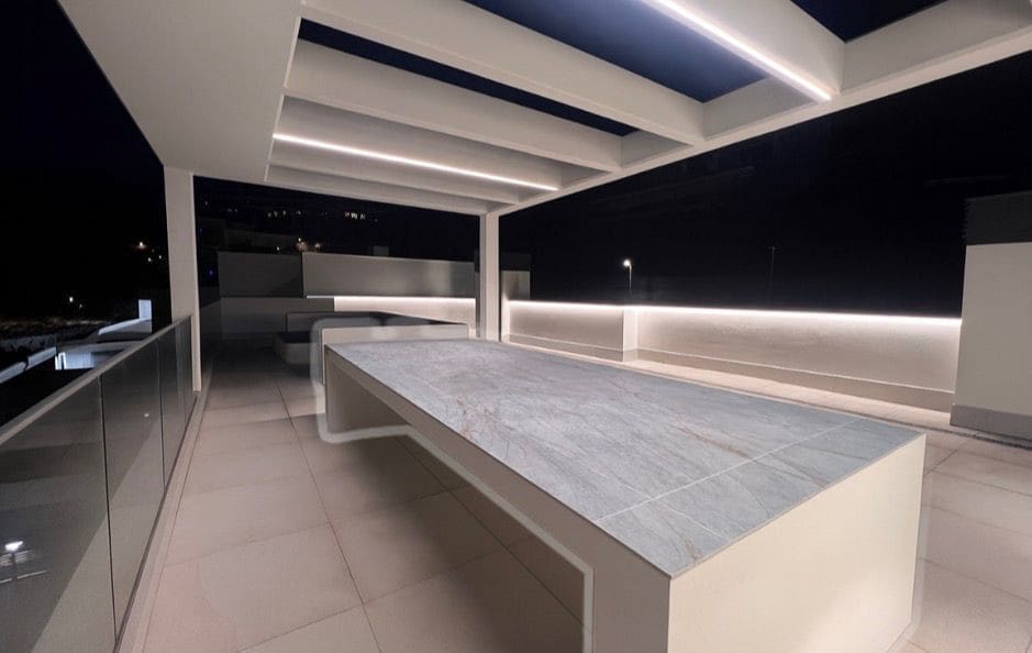 3 makuuhuone Kattohuoneisto vuokrattavana paikassa Benahavis mukana uima-altaan 
autotalli - 6 000 € (Ref: 9770236)