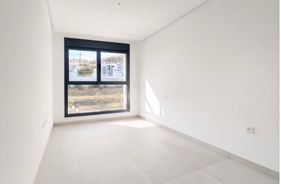 3 makuuhuone Kattohuoneisto vuokrattavana paikassa Benahavis mukana uima-altaan 
autotalli - 6 000 € (Ref: 9770236)