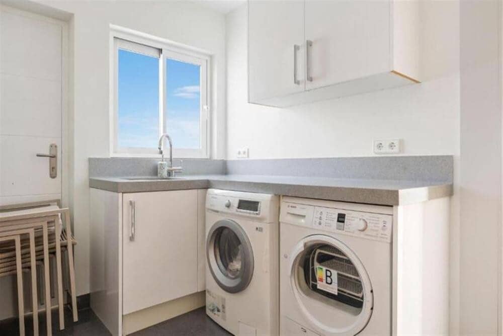 5 makuuhuone Huvila vuokrattavana paikassa Marbella mukana uima-altaan 
autotalli - 15 000 € (Ref: 9770237)