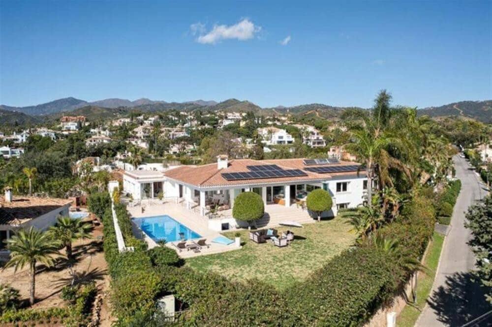 5 makuuhuone Huvila vuokrattavana paikassa Marbella mukana uima-altaan 
autotalli - 15 000 € (Ref: 9770237)