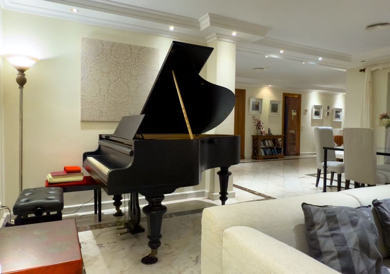 6 sypialnia Willa do wynajęcia w Marbella z basenem garażem - 12 000 € (Ref: 9772633)