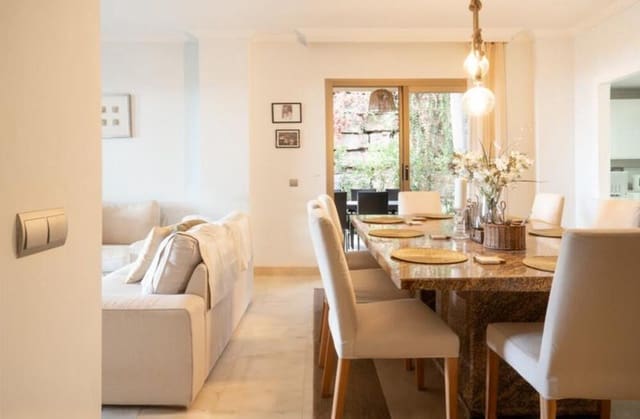 Apartamento de 3 habitaciones en Benahavís pueblo, Benahavís en venta con piscina garaje - 630.000 € (Ref: 9772634)