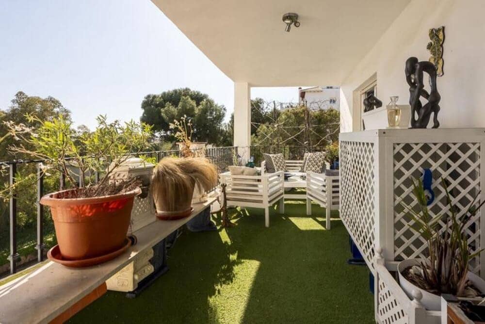 3 camera da letto Attico in vendita in Atalaya con piscina garage - 495.000 € (Rif: 9777576)