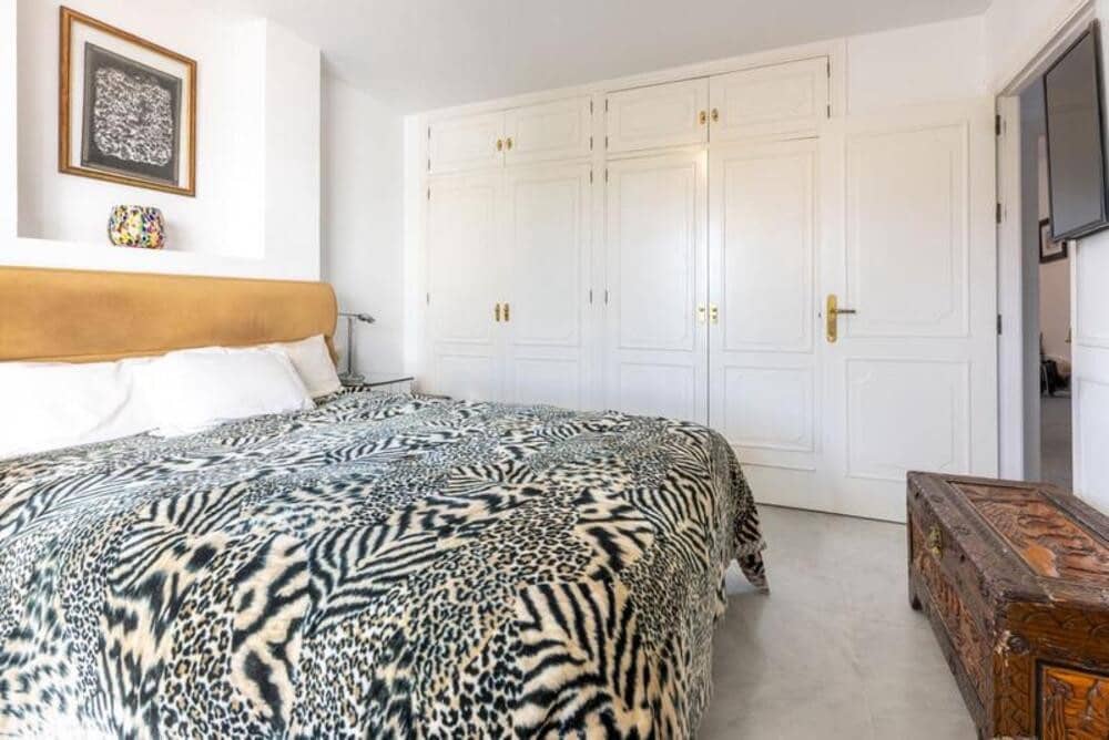 3 bedroom Penthouse for sale in Atalaya with pool garage - € 495,000 (Ref: 9777576)