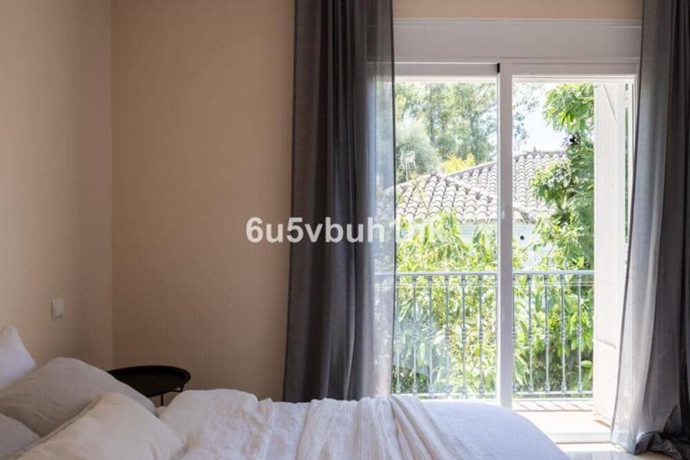 5 soverom Hus til salgs i San Pedro de Alcantara med garasje - € 695 000 (Ref: 9777577)