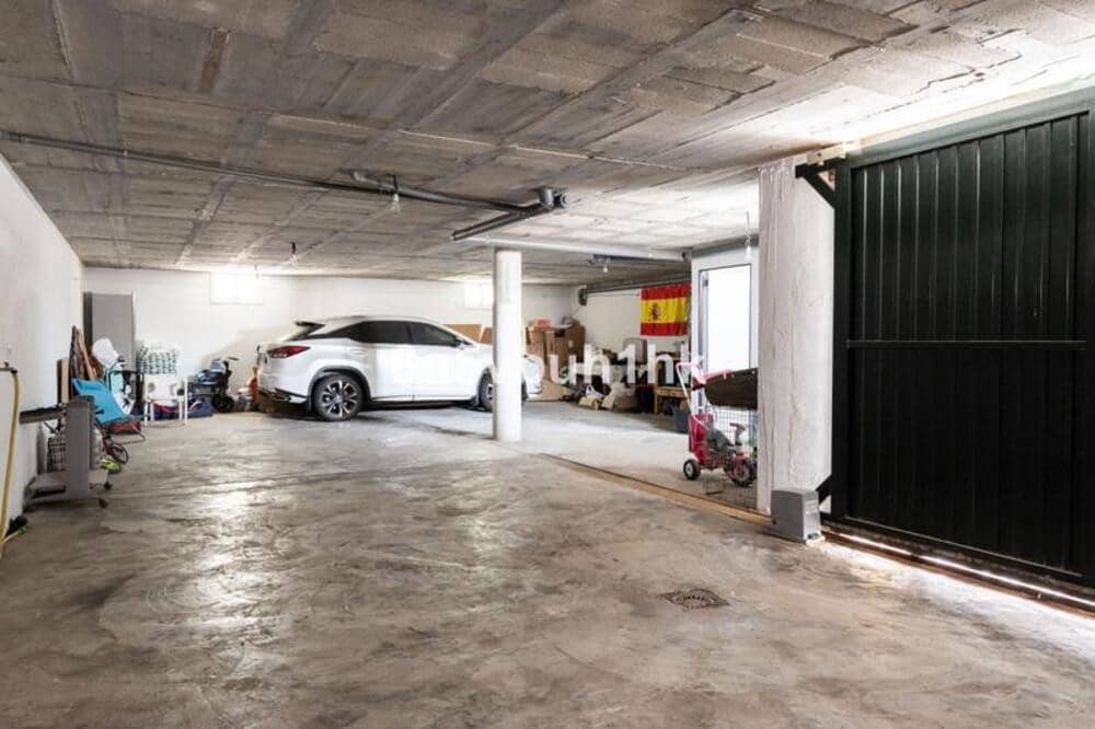 5 soverom Hus til salgs i San Pedro de Alcantara med garasje - € 695 000 (Ref: 9777577)