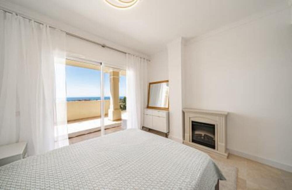 2 quarto Apartamento para venda em Miraflores com piscina garagem - 390 000 € (Ref: 9777578)
