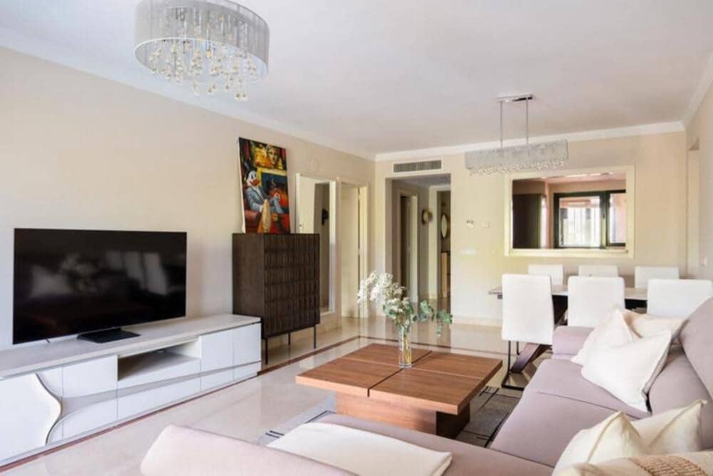 3 camera da letto Appartamento in vendita in Nueva Andalucia con piscina garage - 680.000 € (Rif: 9780054)