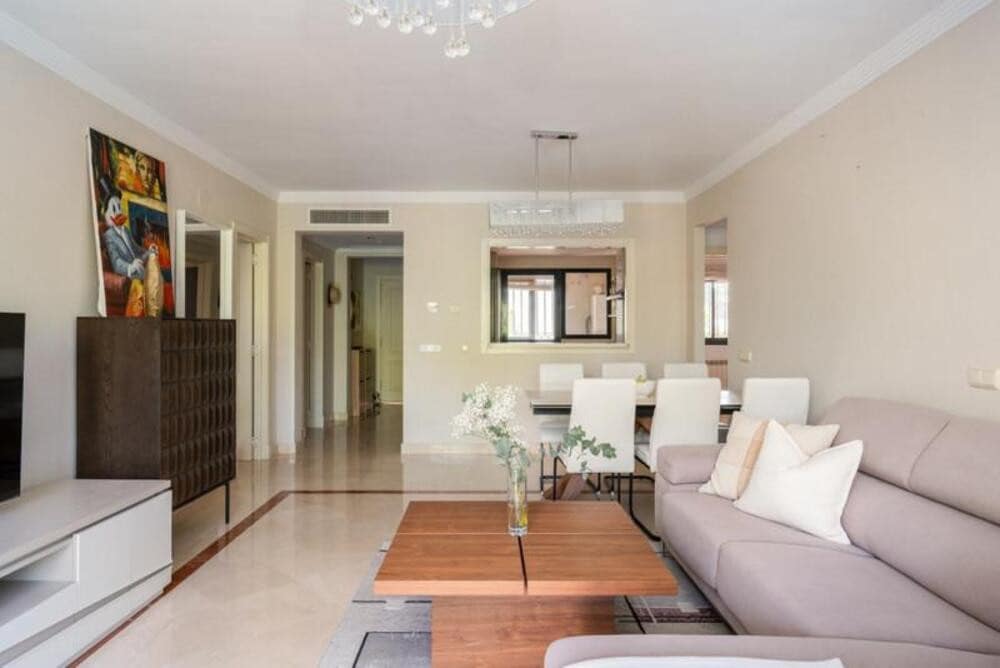 3 camera da letto Appartamento in vendita in Nueva Andalucia con piscina garage - 680.000 € (Rif: 9780054)