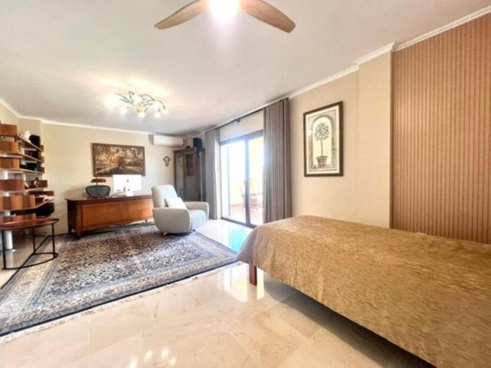 5 chambre Villa/Maison à vendre à Guadalmina avec piscine garage - 1 580 000 € (Ref: 9780055)