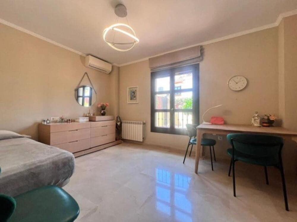 5 chambre Villa/Maison à vendre à Guadalmina avec piscine garage - 1 580 000 € (Ref: 9780055)