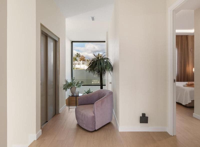 4 slaapkamer Halfvrijstaande villa te huur in Marbella met zwembad garage - € 11.000 (Ref: 9786008)