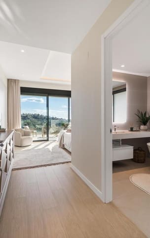 4 makuuhuone Paritalo vuokrattavana paikassa Santa Clara, Marbella mukana uima-altaan 
autotalli - 11 000 € (Ref: 9786008)