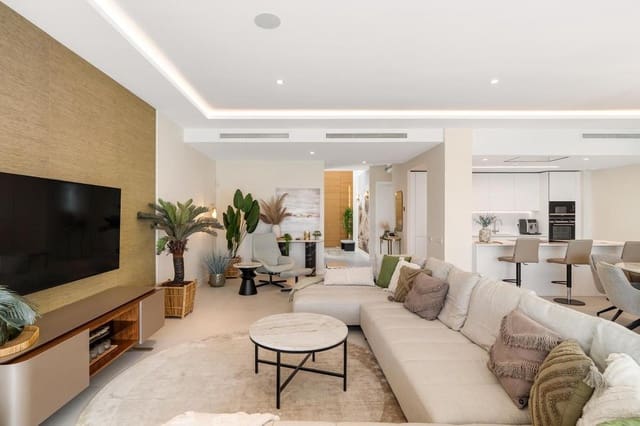4 makuuhuone Paritalo vuokrattavana paikassa Santa Clara, Marbella mukana uima-altaan 
autotalli - 11 000 € (Ref: 9786008)