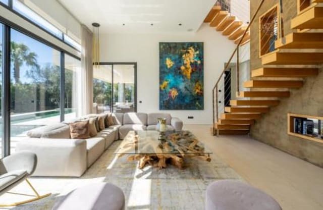 6 soverom Villa til salgs i Lomas De Marbella, Marbella med svømmebasseng garasje - € 30 000 (Ref: 9786010)