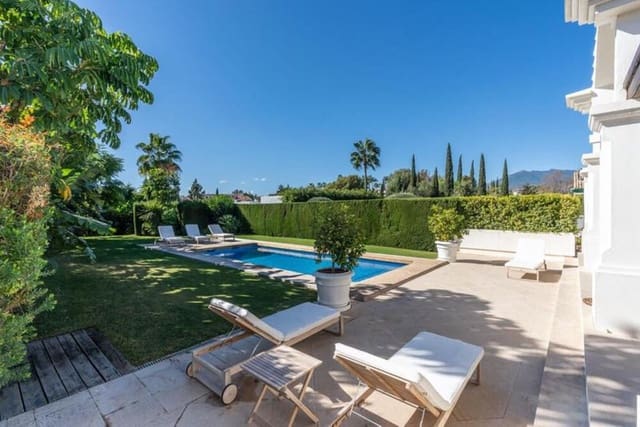 5 soverom Villa til leie i Lomas De Marbella, Marbella med svømmebasseng garasje - € 15 000 (Ref: 9786013)