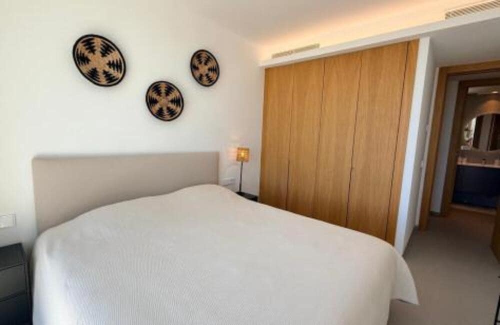 Appartement de 3 chambres à louer à Benahavis avec piscine garage - 6 250 € (Ref: 9788095)