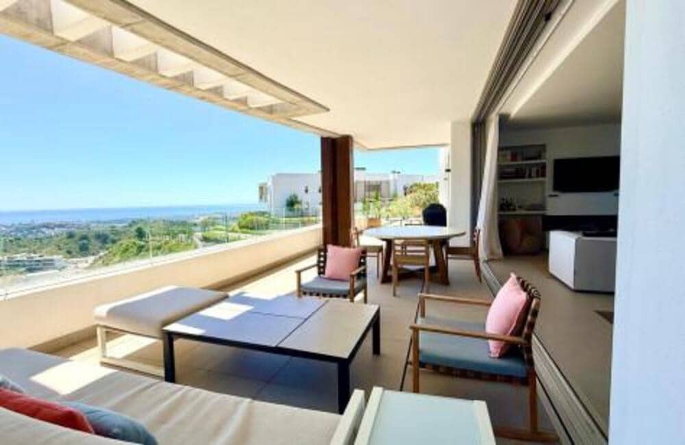 Appartement de 3 chambres à louer à Benahavis avec piscine garage - 6 250 € (Ref: 9788095)