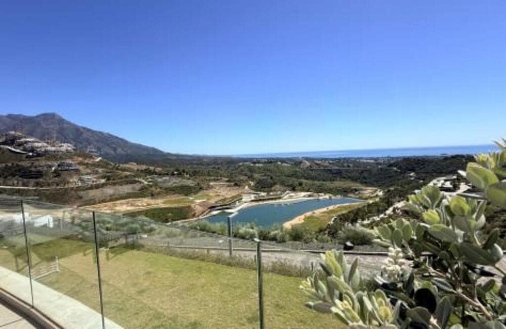 Appartement de 3 chambres à louer à Benahavis avec piscine garage - 6 250 € (Ref: 9788095)