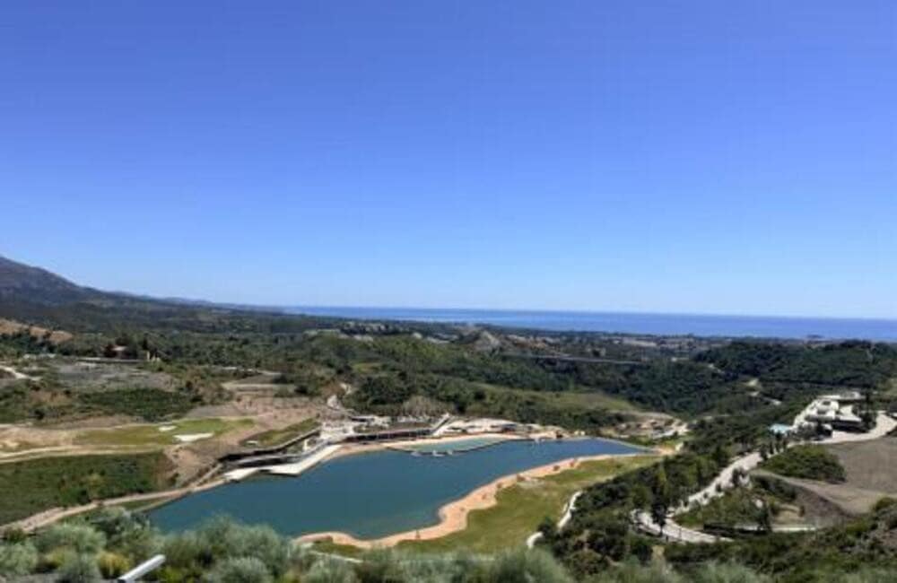 Appartement de 3 chambres à louer à Benahavis avec piscine garage - 6 250 € (Ref: 9788095)