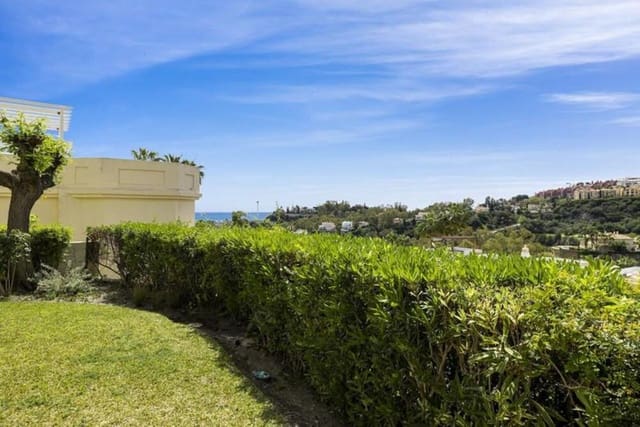 3 Zimmer Apartment zu vermieten in La Quinta, Benahavís mit Pool Garage - 3.500 € (Ref: 9788098)