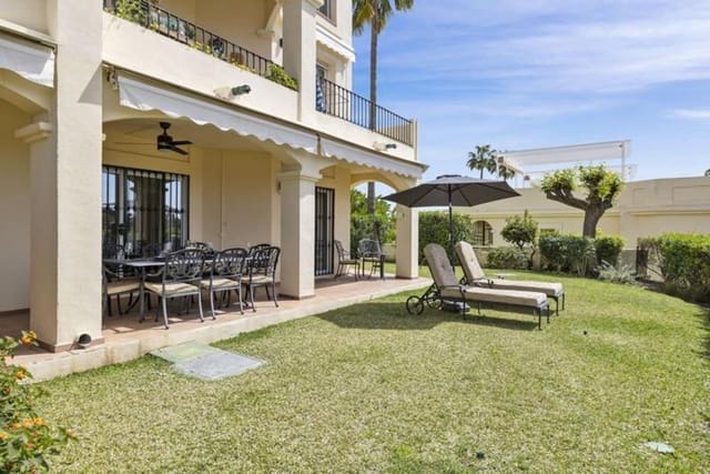3 Zimmer Apartment zu vermieten in La Quinta, Benahavís mit Pool Garage - 3.500 € (Ref: 9788098)
