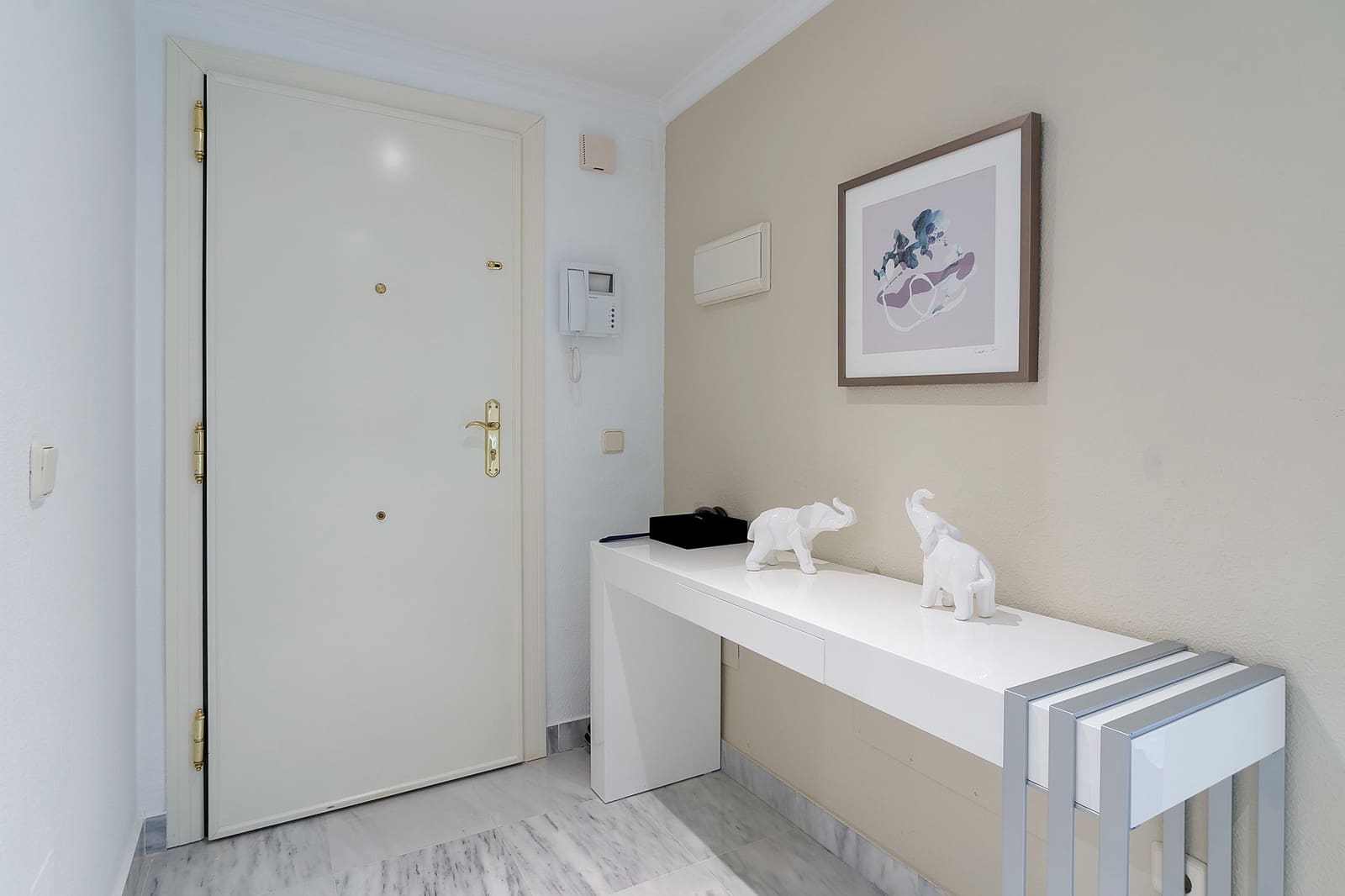 2 makuuhuone Huoneisto vuokrattavana paikassa Marbella mukana uima-altaan 
autotalli - 2 500 € (Ref: 9793925)