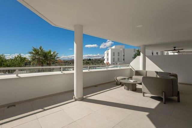 3 makuuhuone Huoneisto myytävänä paikassa Cancelada, Estepona mukana uima-altaan 
autotalli - 570 000 € (Ref: 9793926)